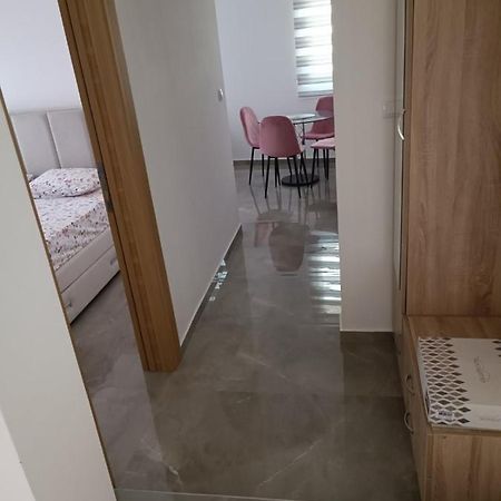 Luna Apartment Kotor Luaran gambar